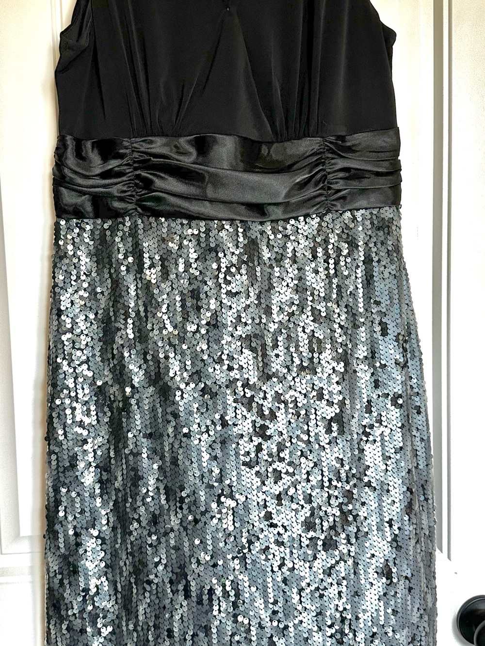 dressbarn Black and Silver Sequin A-Line Skirt